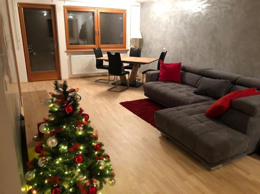 Appartamento Nuovo E Comfort A Brunico Kronplatz المظهر الخارجي الصورة